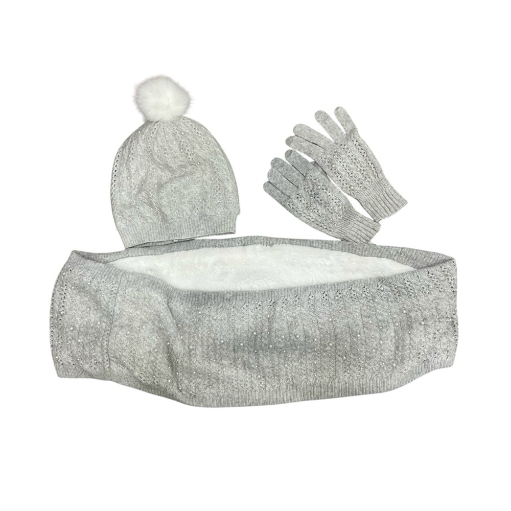 White House Black Market scarf,hat and glove set